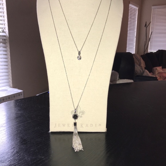 2 BRAND NEW NECKLACES in one BY LOFT - Picture 4 of 7